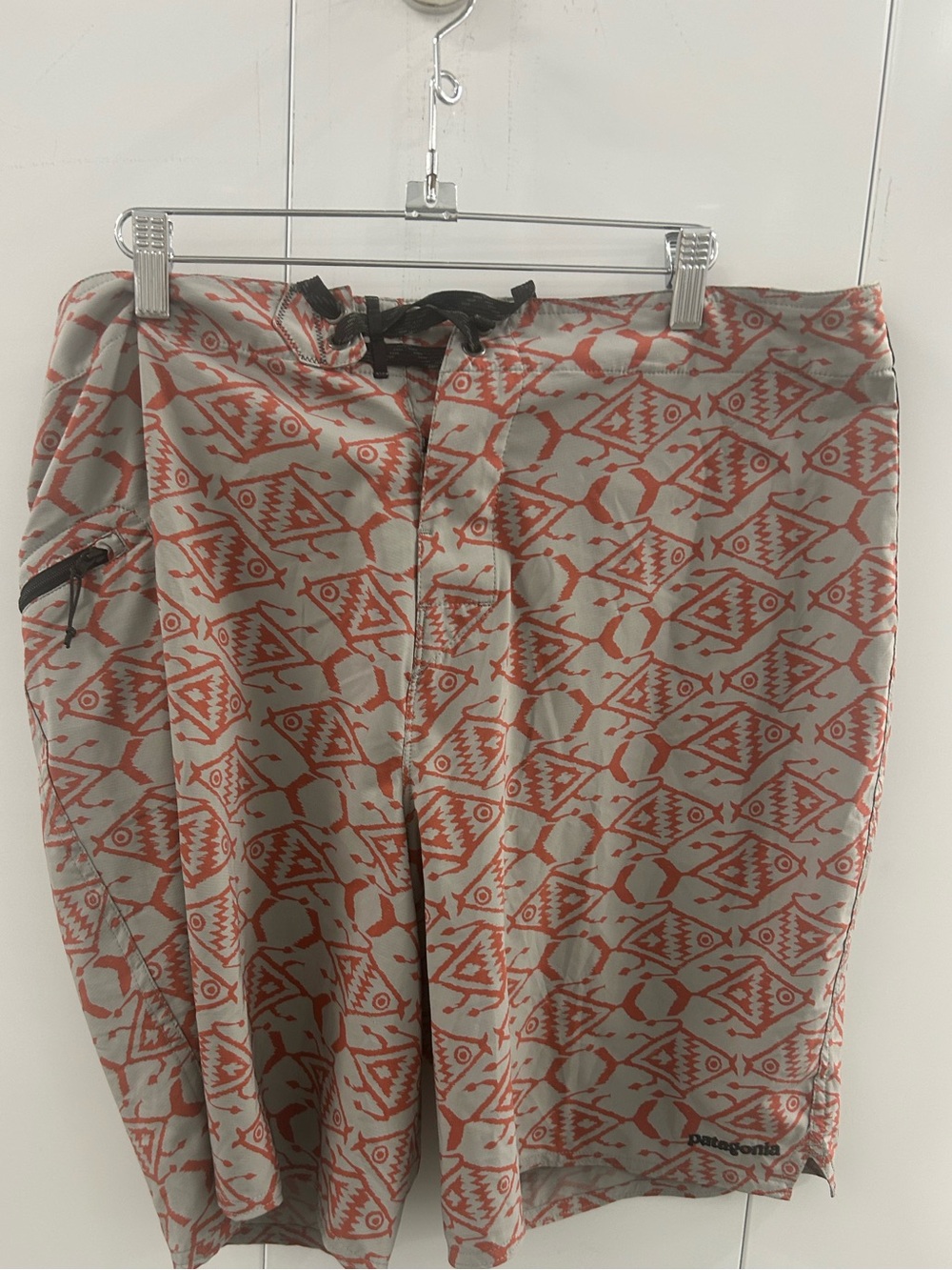 Patagonia Men's Stretch Planing Boardshorts, Grey and Red, Size 36